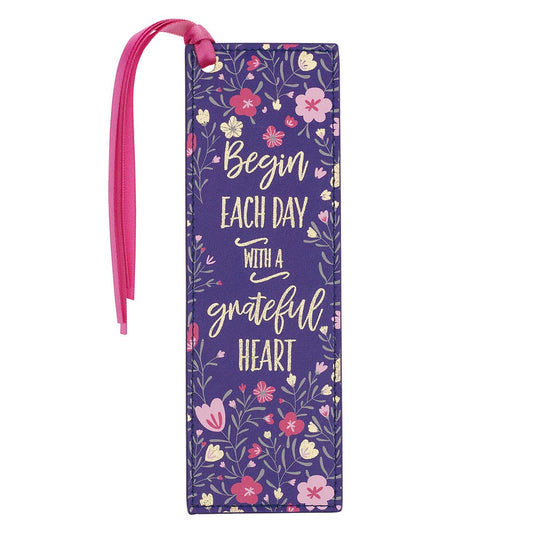 Grateful Heart Faux Leather Bookmark - The Christian Gift Company