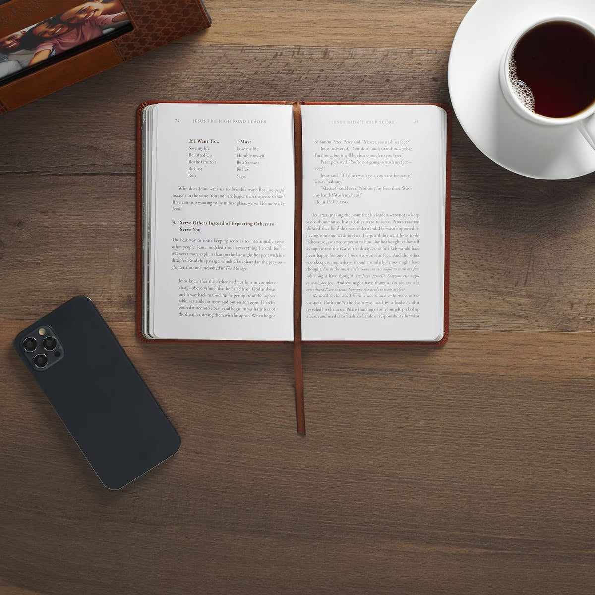 Jesus the High Road Leader Chestnut Brown Faux Leather Gift Book - The Christian Gift Company