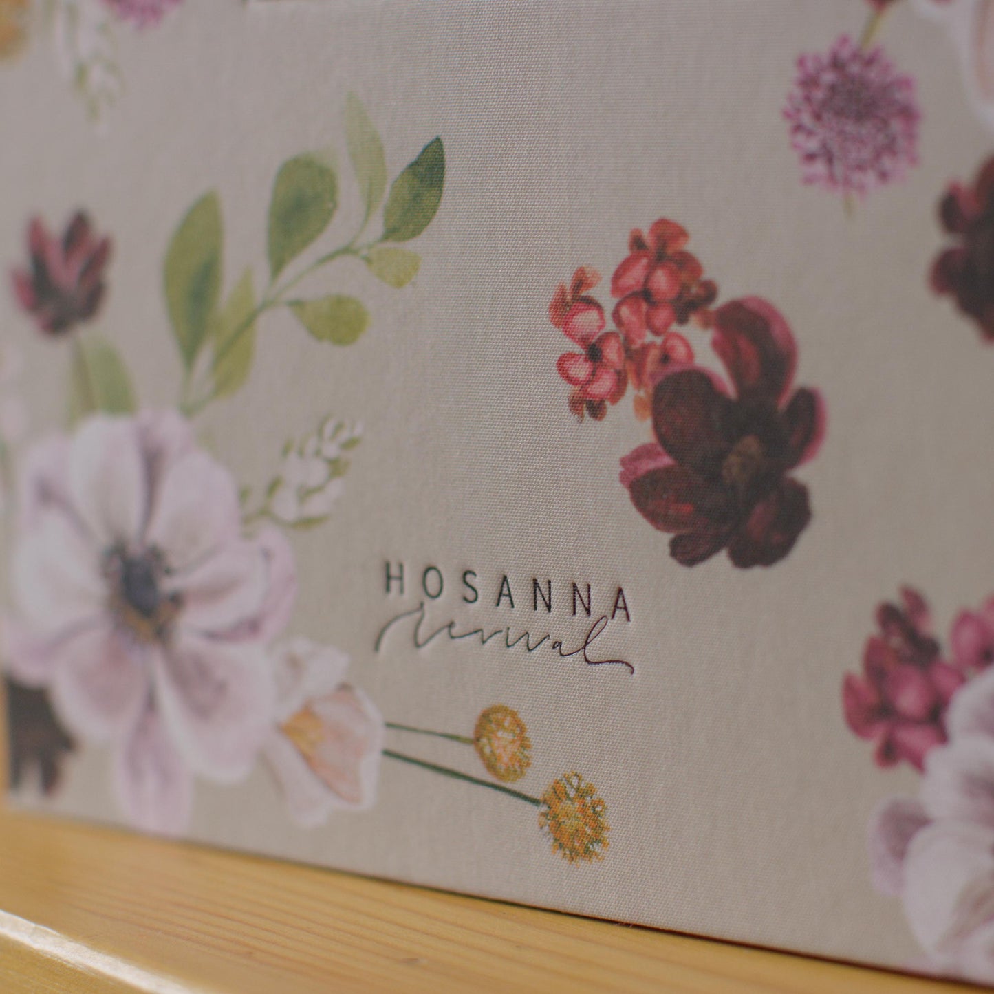 ESV Single Column Journaling Bible®, Hosanna Revival Series - The Christian Gift Company