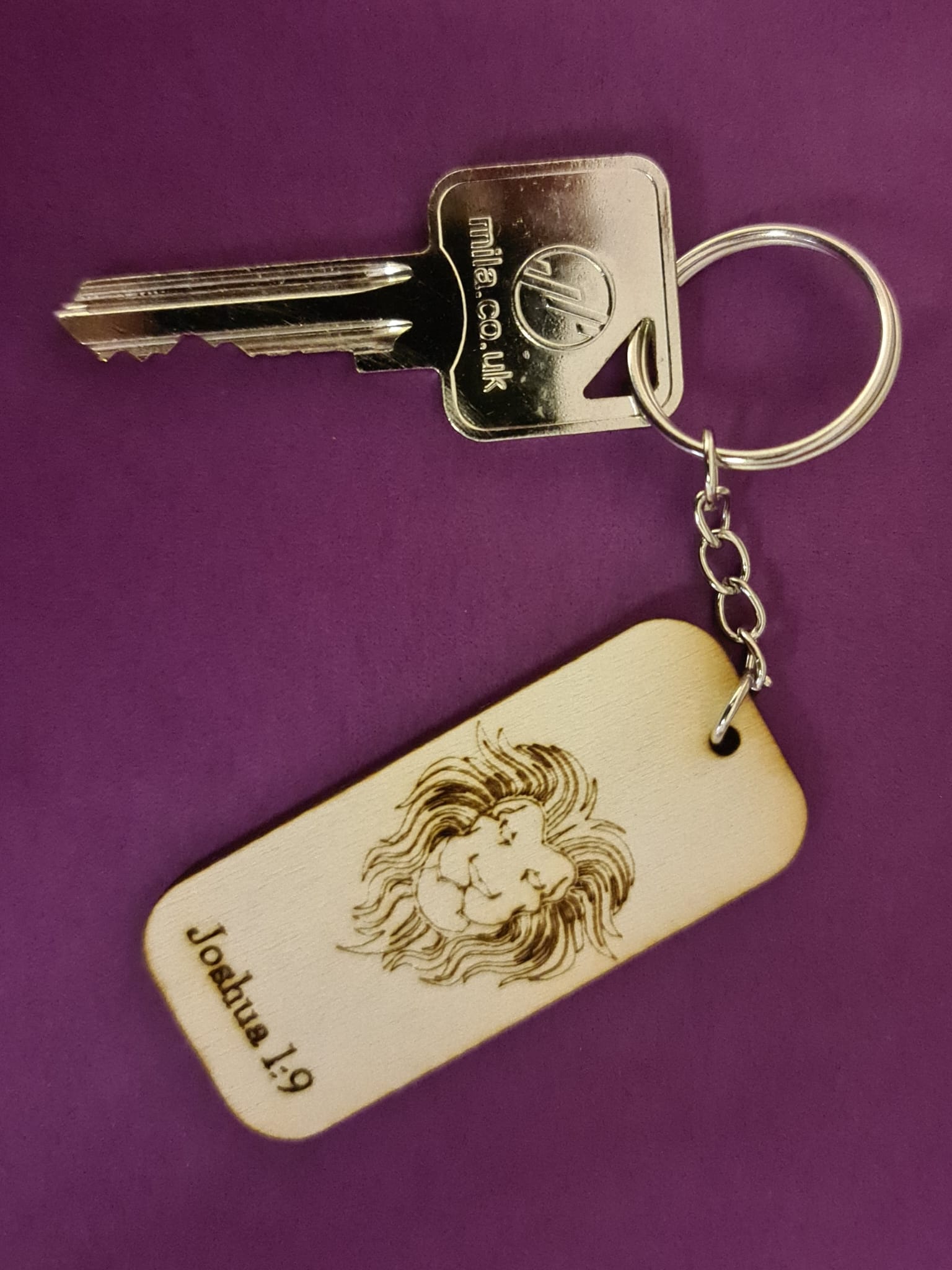 Lion Keyring - The Christian Gift Company