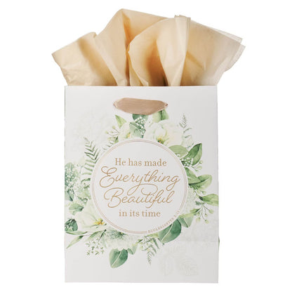 Everything Beautiful Green Wreath Medium Gift Bag - Ecclesiastes 3:11 - The Christian Gift Company