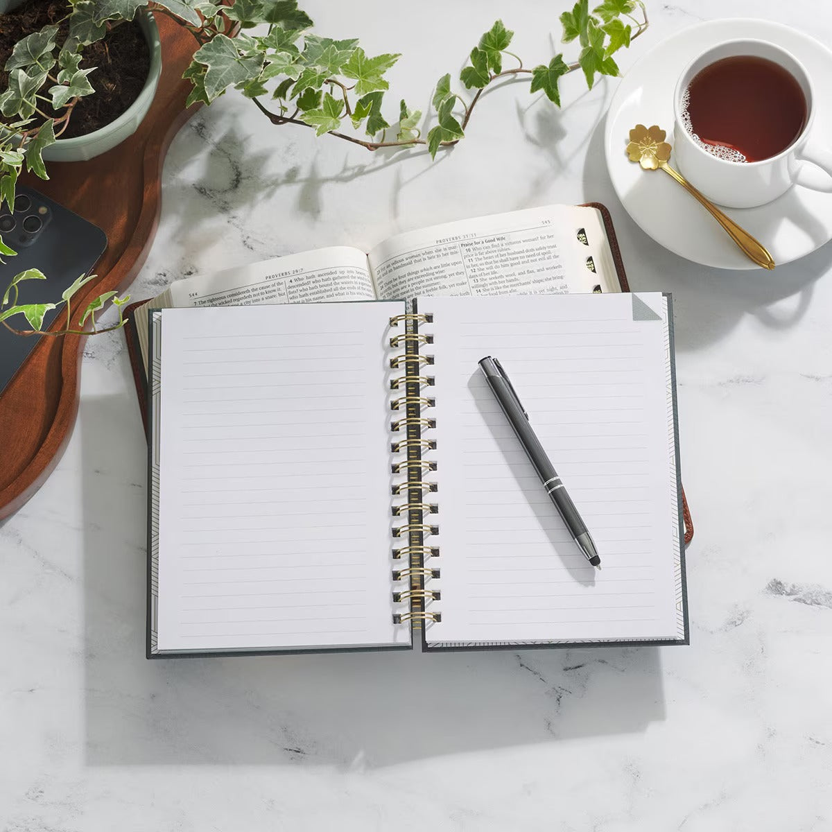 31 Prayers for My Wife Spiral Hardcover Prayer Journal for Husbands - The Christian Gift Company