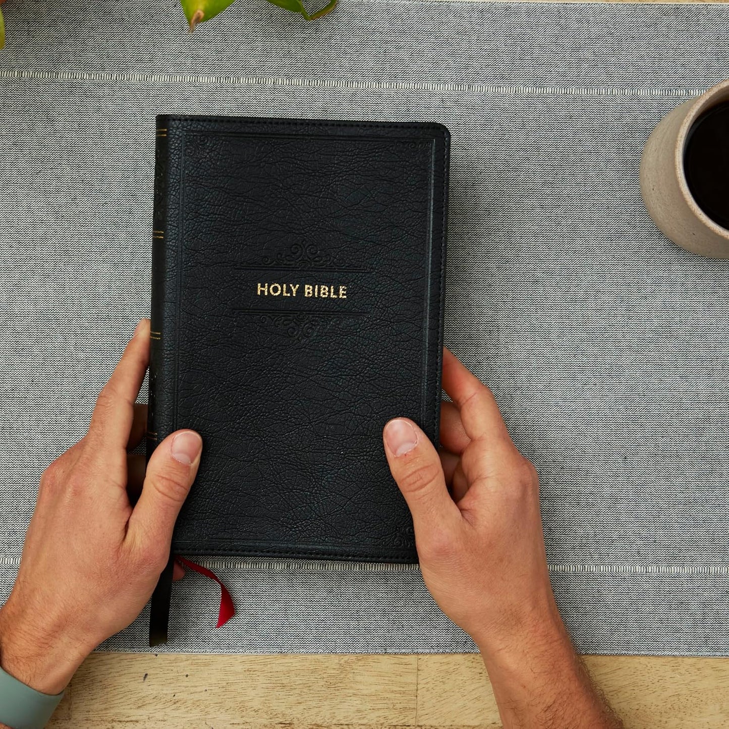 KJV Personal Size Large Print End-of-Verse Reference Bible - Black Leathersoft, Thumb Indexed