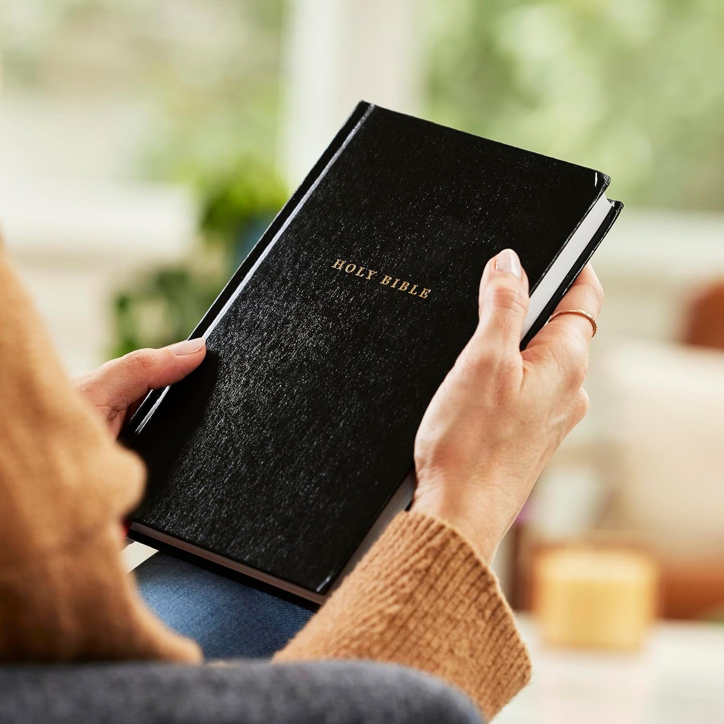 NKJV Super Giant Print New Testament - Black Hardcover