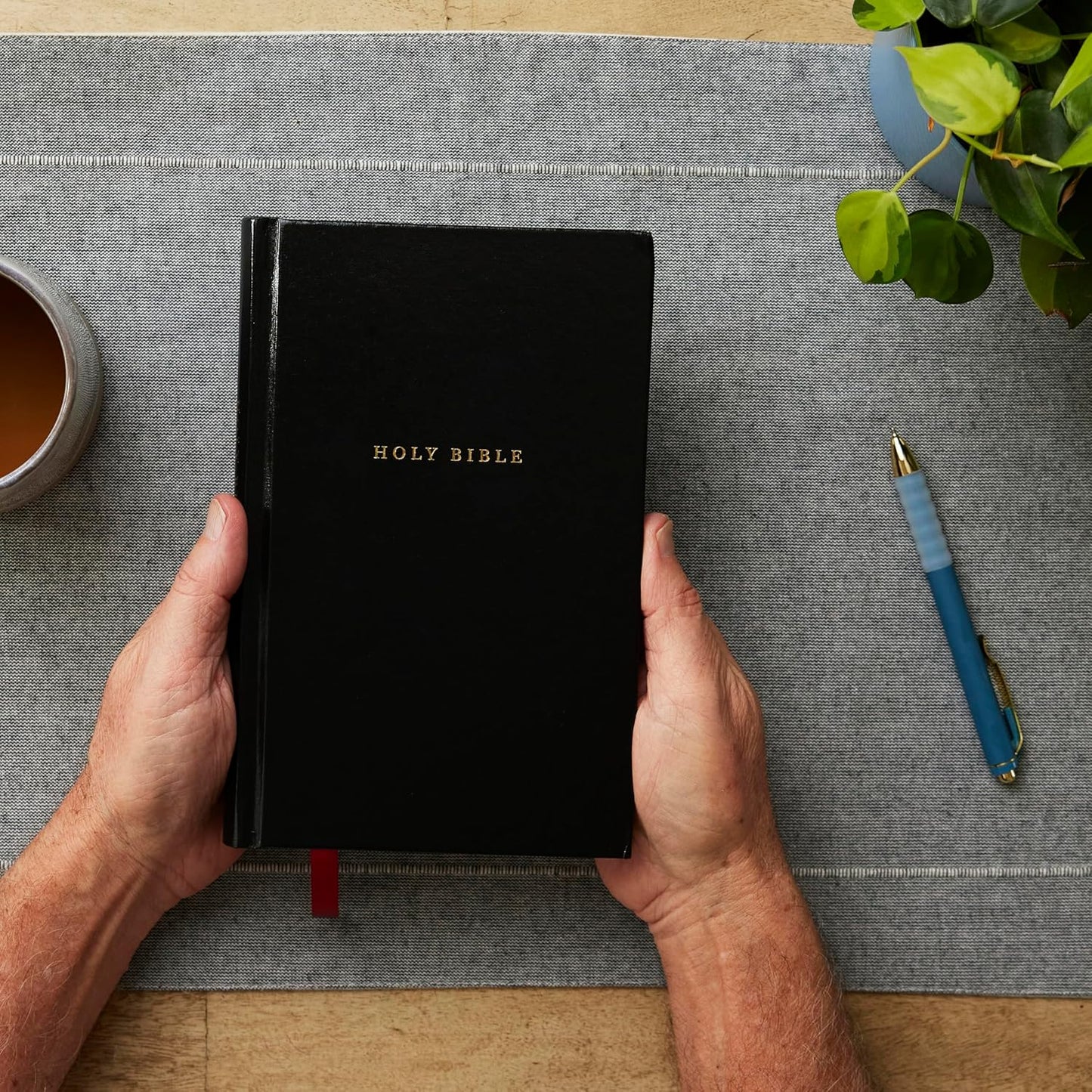 NKJV Super Giant Print New Testament - Black Hardcover