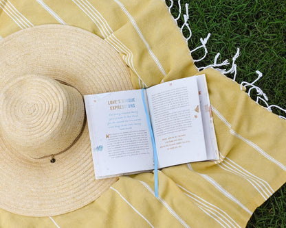 The Beach is Calling: 90 Devotions for Rest and Relaxation